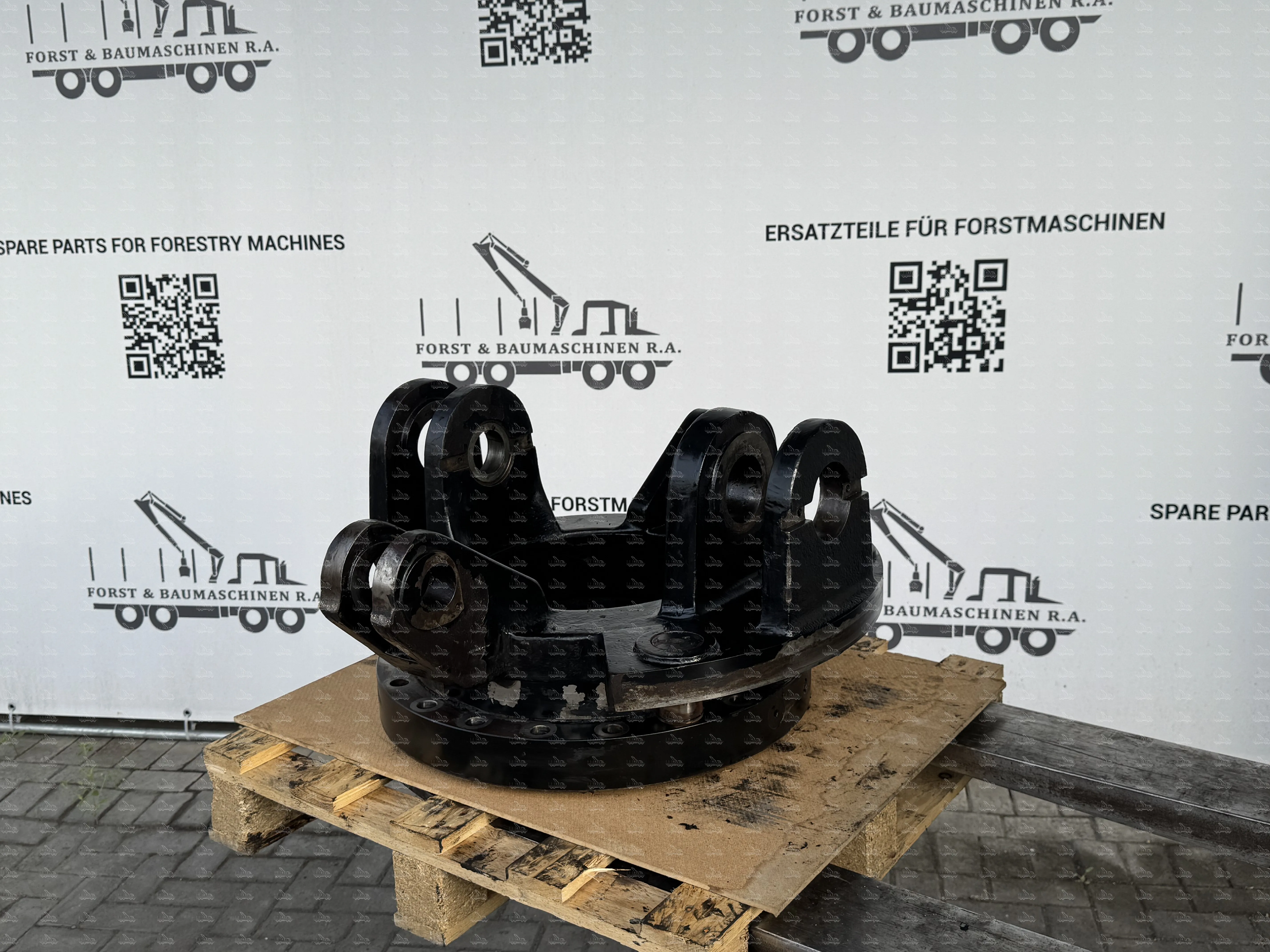John Deere 1110E center joint F685014 F042402 F700577 with bearing F681170 F075460 F033618