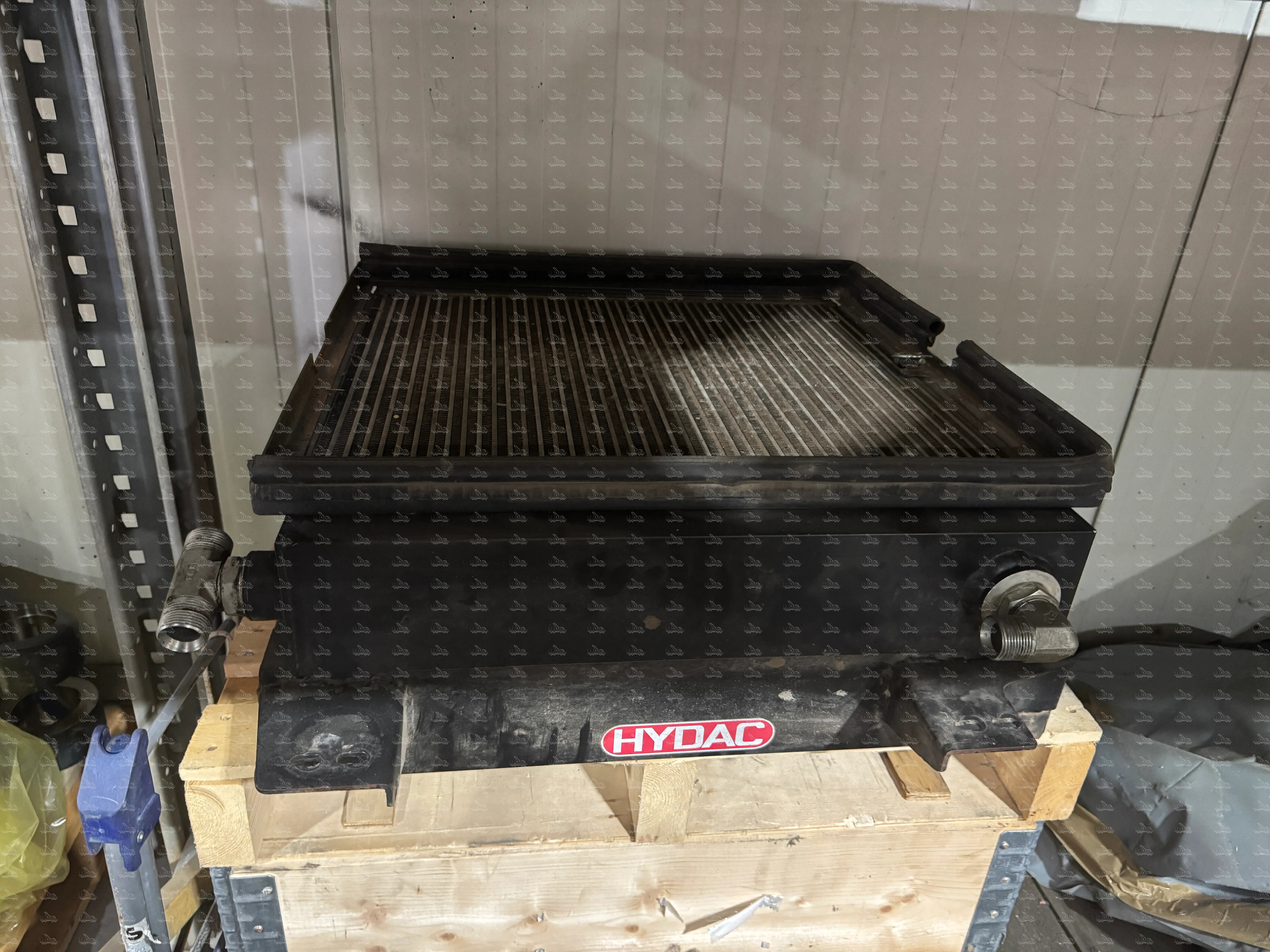 Radiator cooling hydraulic oil Ponsse