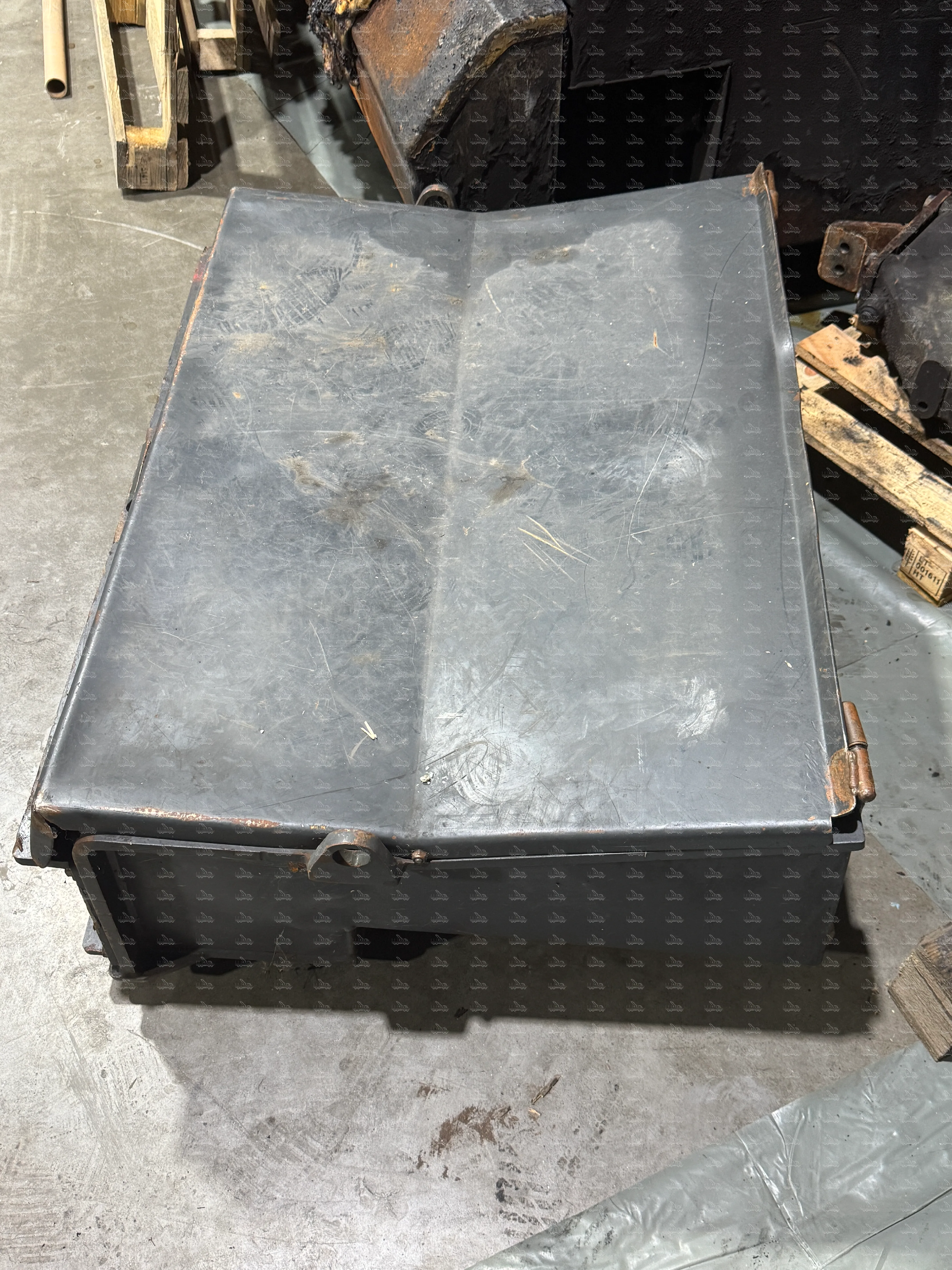 Tool box for Ponsse Ergo Harvester