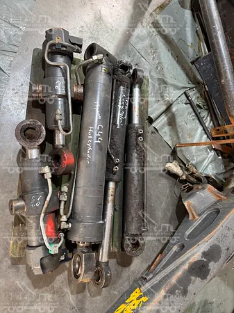 Steering lifting cylinder hydraulic cylinder Tilt cylinder Ponsse Harvester Ergo 8W