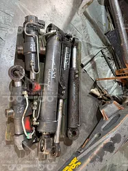 Steering lifting cylinder hydraulic cylinder Tilt cylinder Ponsse Harvester Ergo 8W