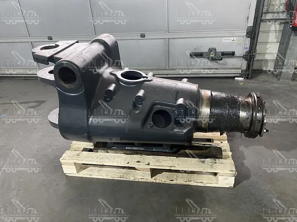 Ponsse Scorpion middle joint