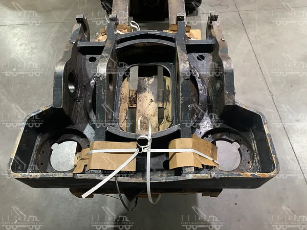 Нижнее основание стола для Ponsse Bear C6