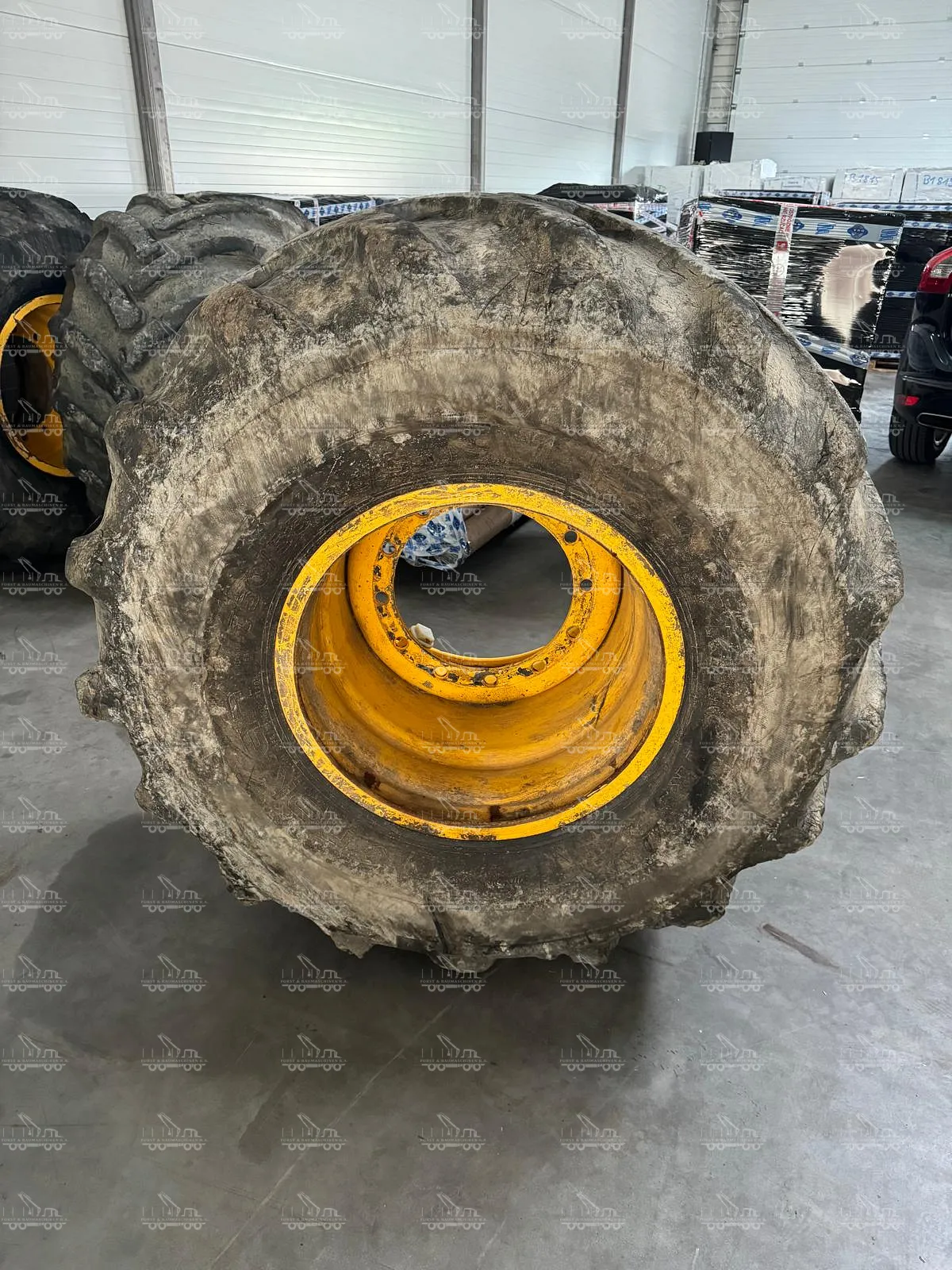 Complete wheels rims with tires for Ponsse Bear