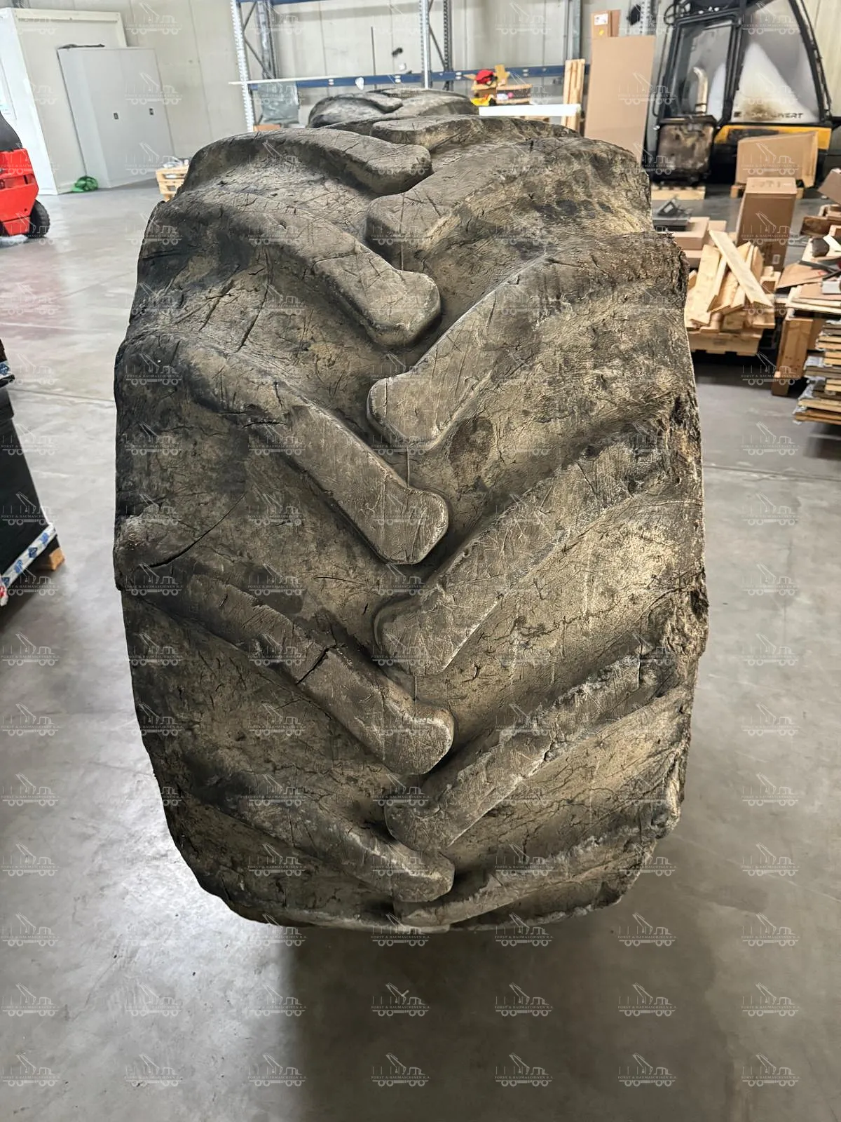 Complete wheels rims with tires for Ponsse Bear
