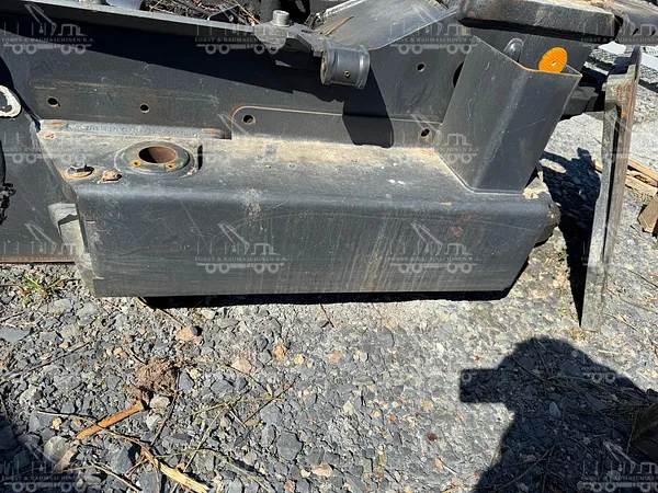 Steering cylinder protection for Ponsse Ergo Bear