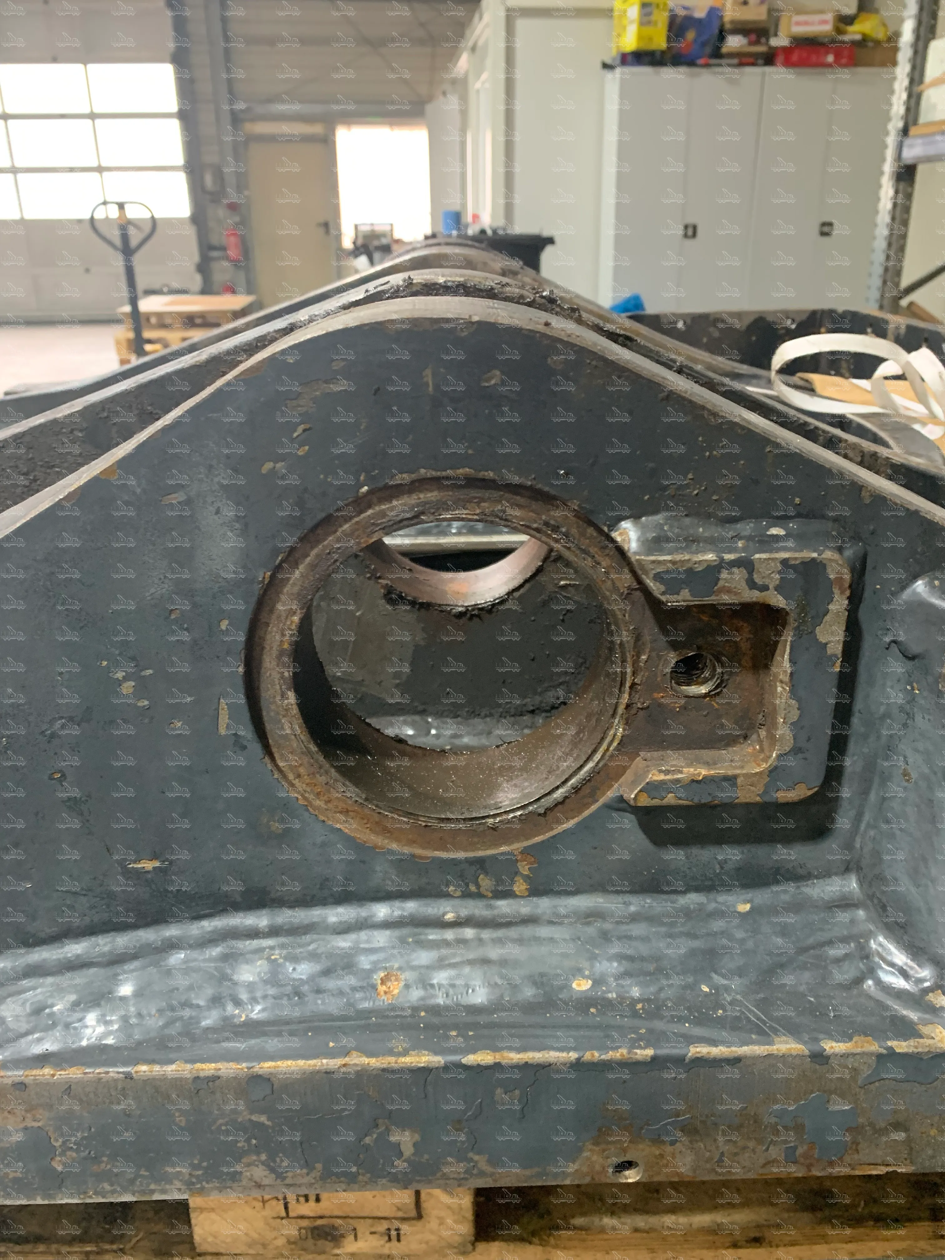 Нижнее основание стола для Ponsse Bear C6