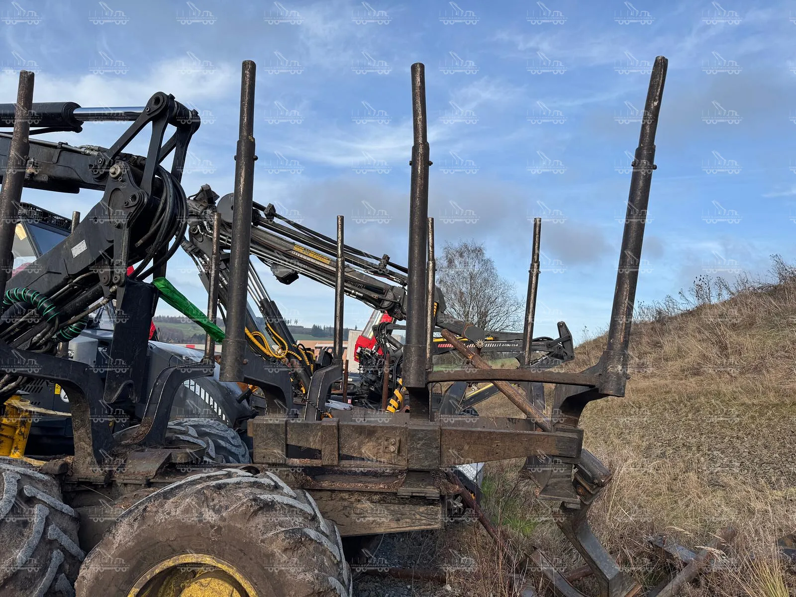 John Deere 1210G with CF7 crane
