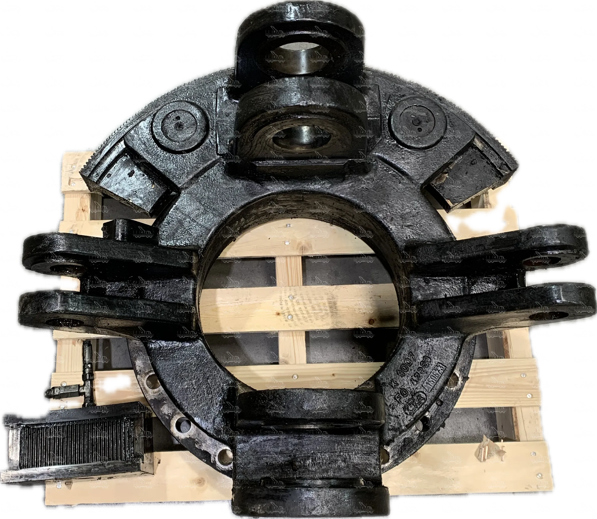 Центральный опорный шарнир для John Deere 1110E F700577 с подшипником F681170 F075460 F033618