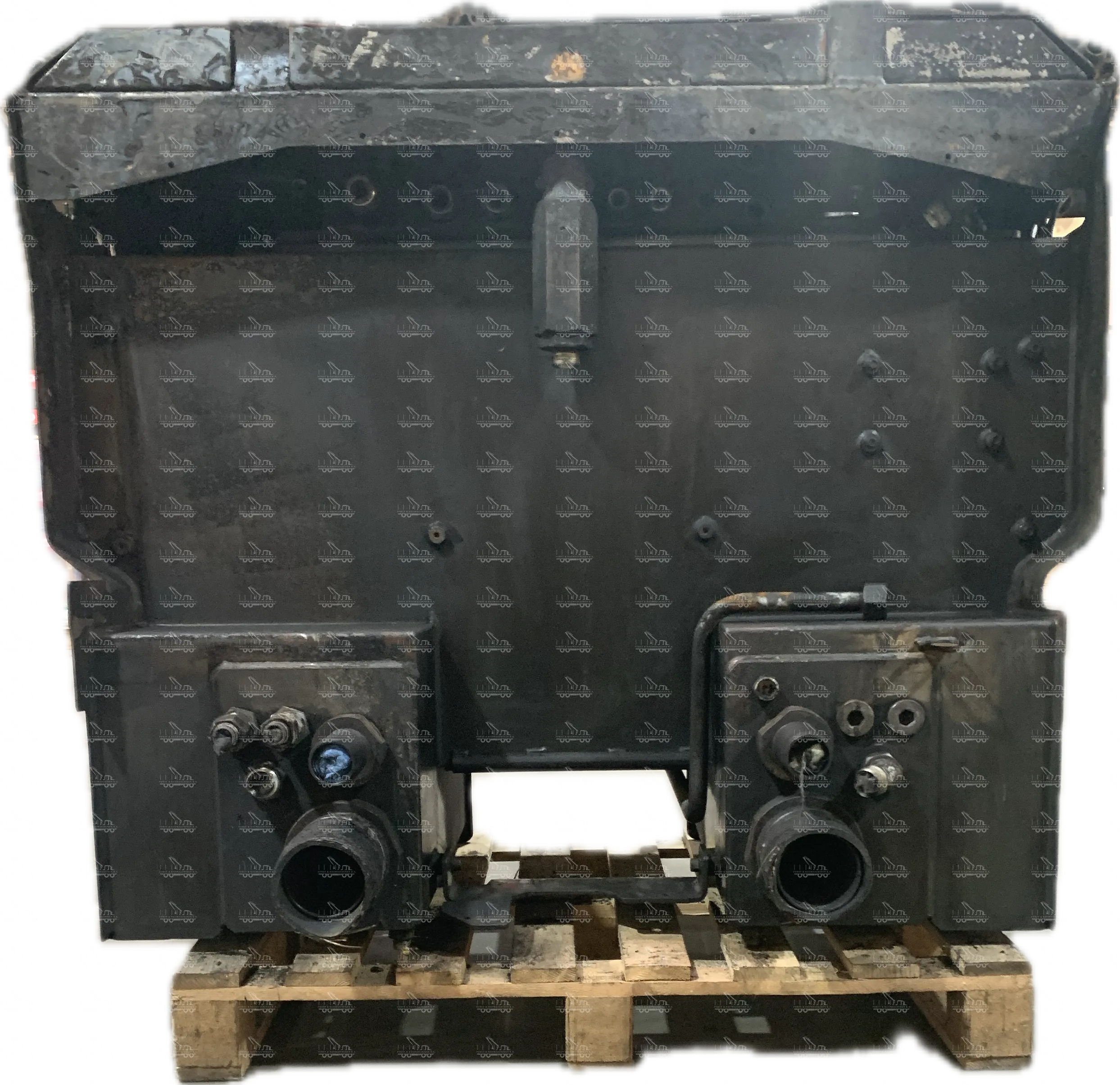 Hydraulic oil tank for Ponsse