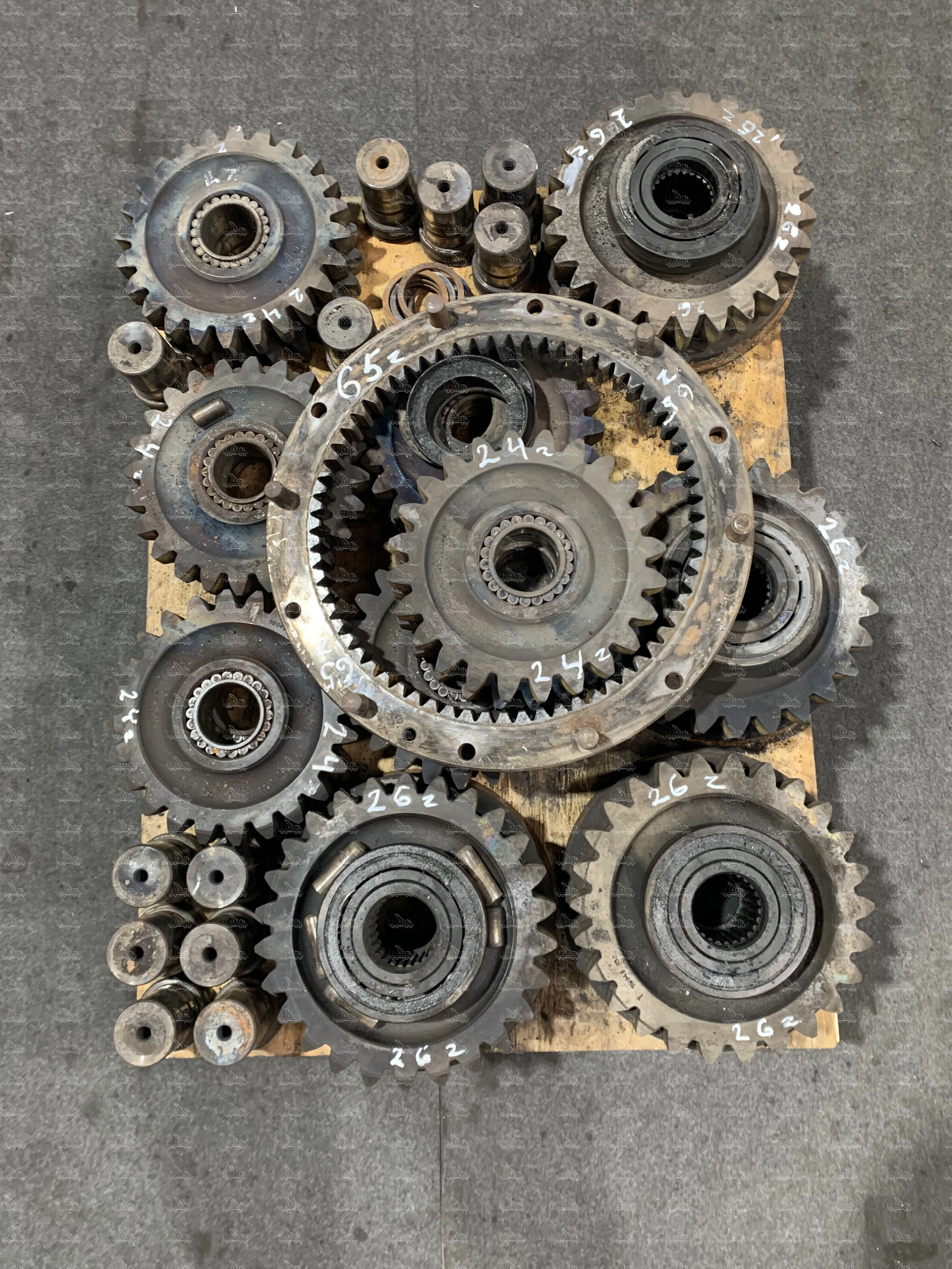 Bogie axles, complete or in individual parts