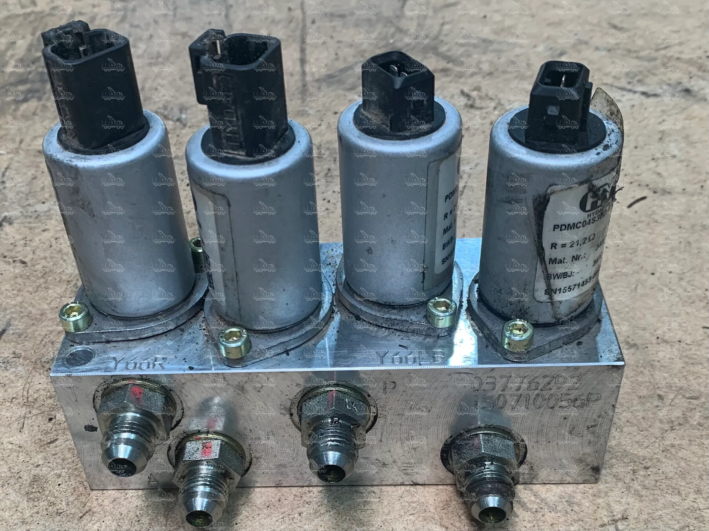 Stapelhydraulik Vorsteuerventil F680373 John Deere Pilotventil