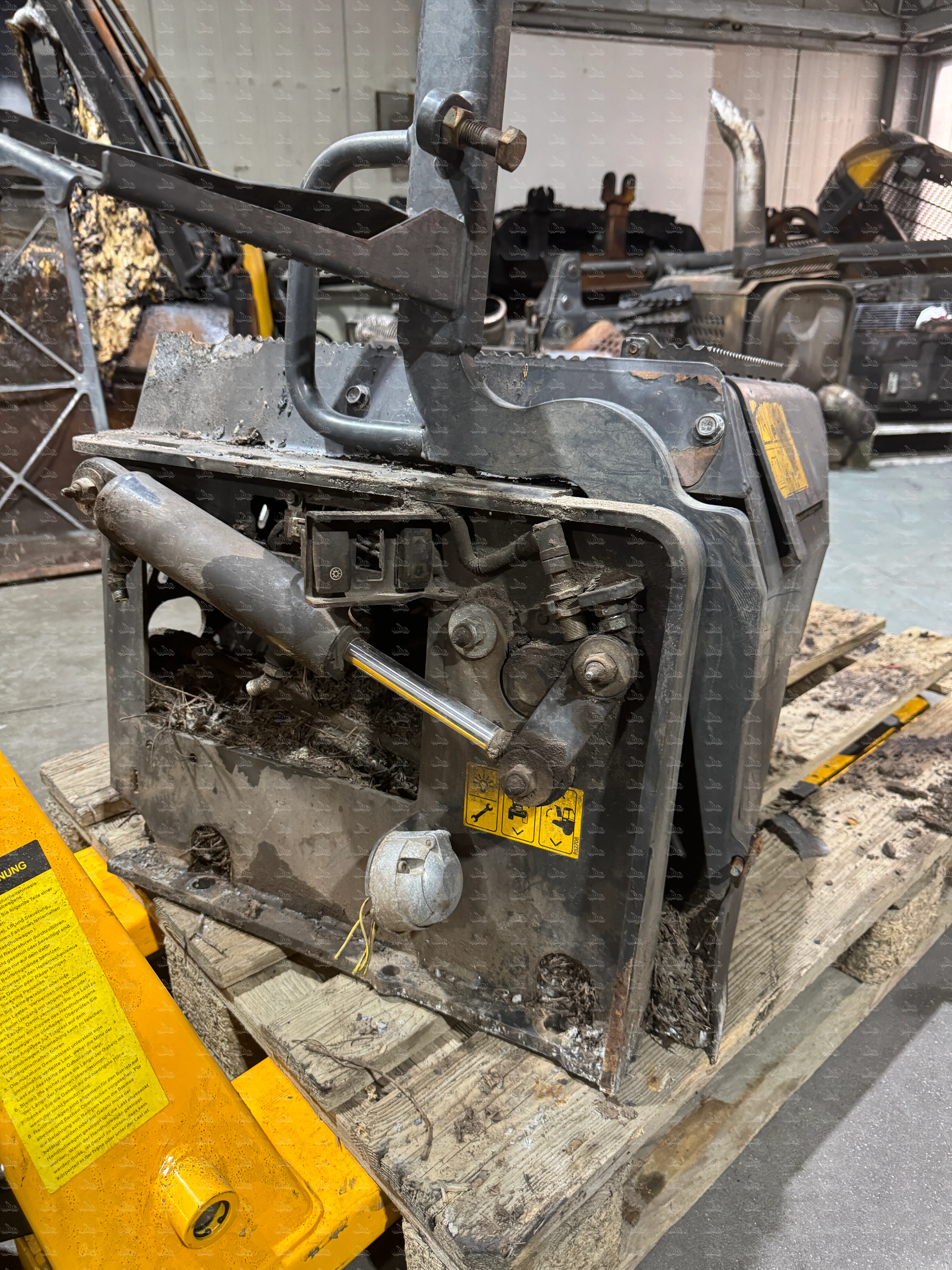 Access stairs hydraulic Ponsse harvester forwarder Ergo