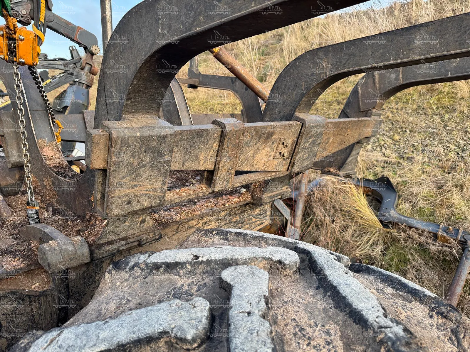 John Deere 1210G with CF7 crane